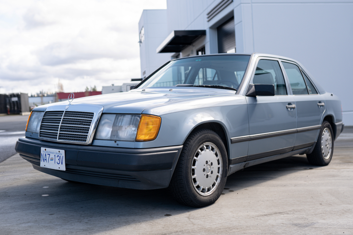 NO RESERVE: 1987 Mercedes-Benz 300E For Sale