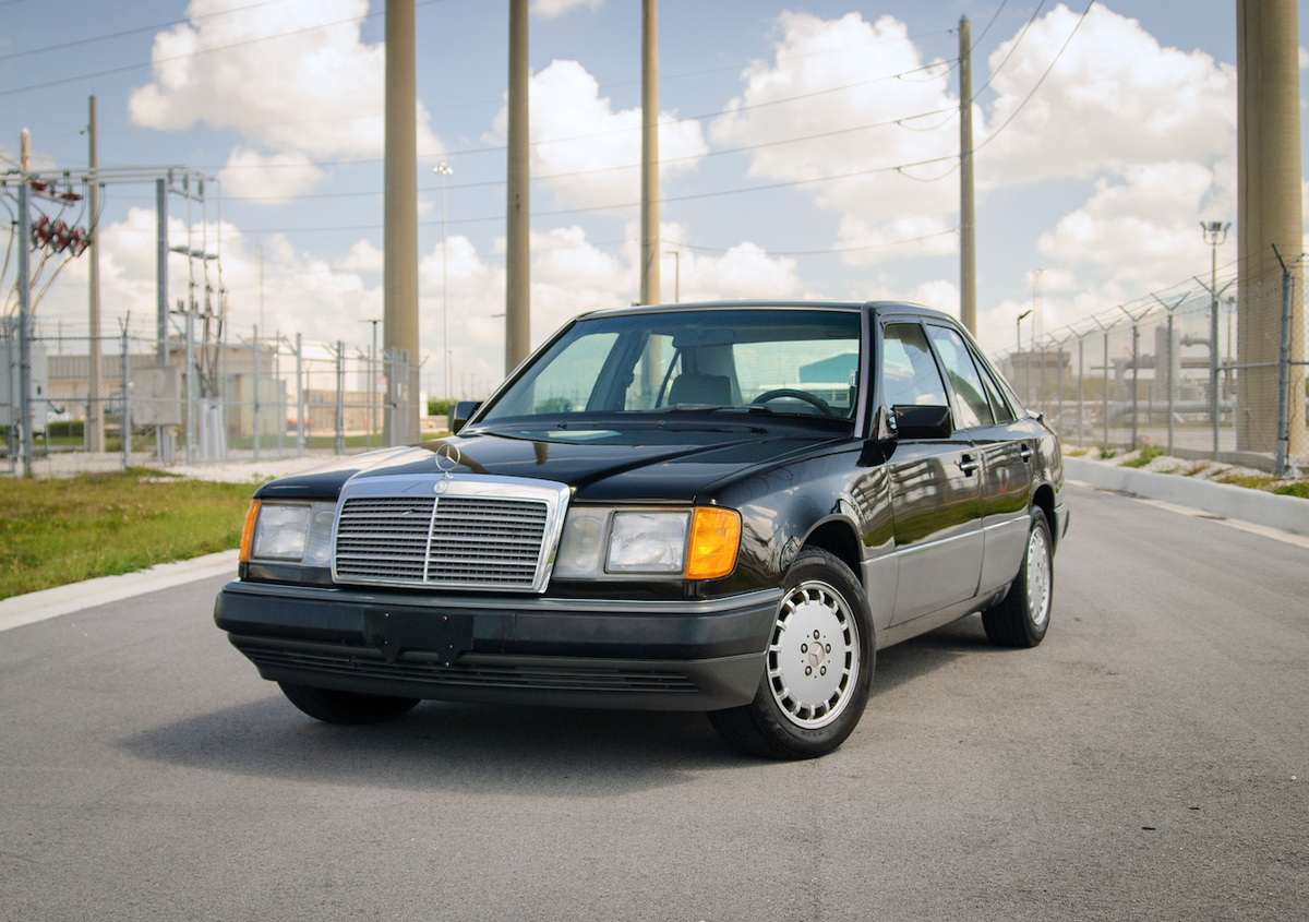 1992 Mercedes-Benz 300D For Sale | The MB Market