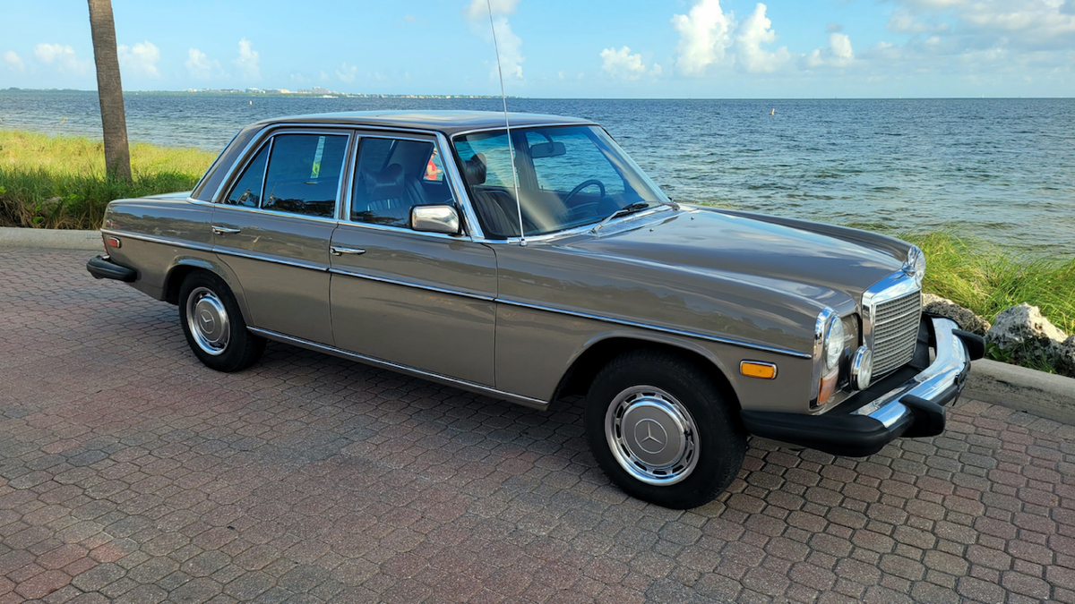 1974 Mercedes 280