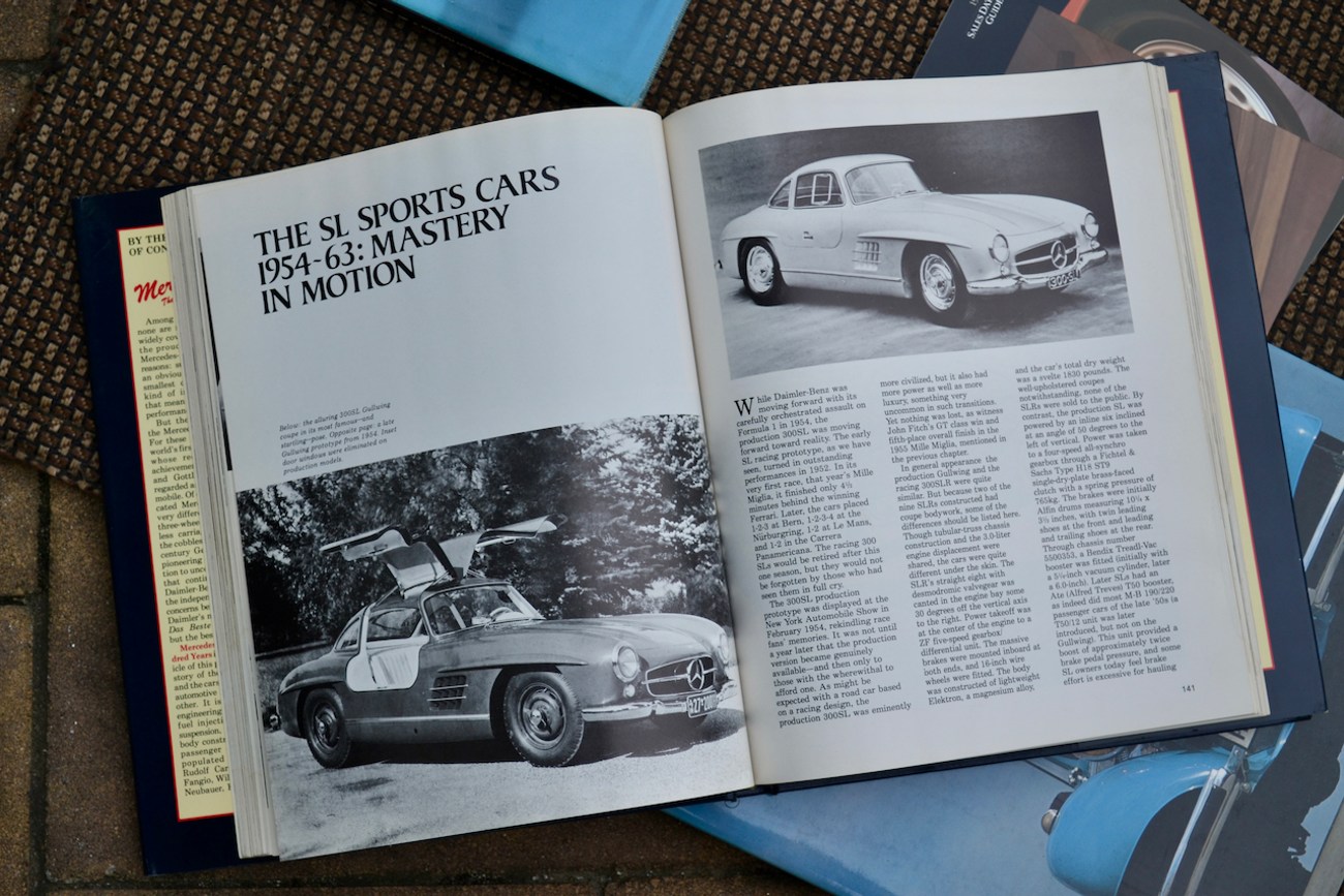 NO RESERVE: Collection of Mercedes-Benz Literature & Memorabilia