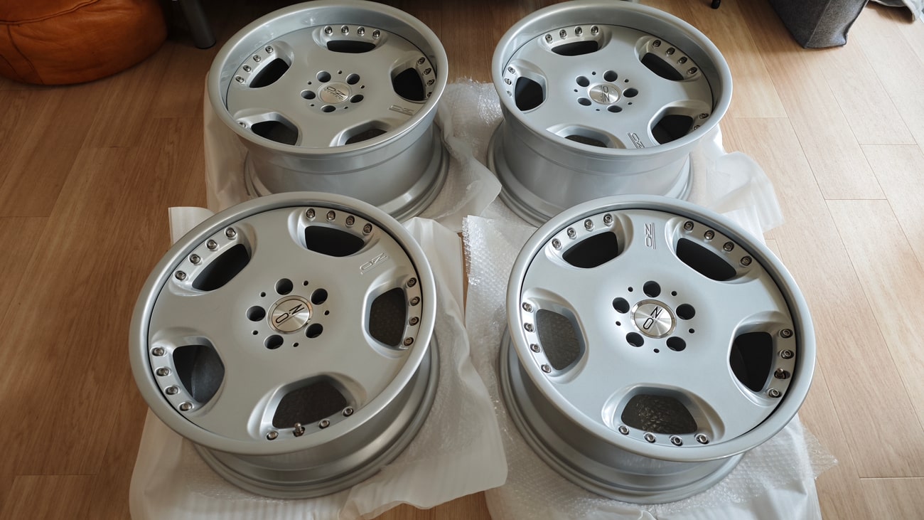Staggered 2-Piece 18 Staggered 2-Piece 18