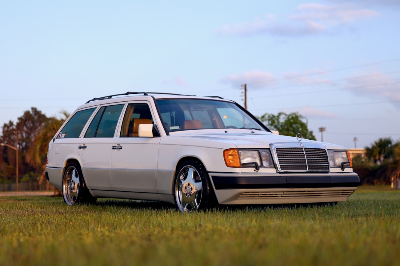 【廃盤・新品未開封・入手困難】EPMD / We Mean Business stan_s-1992-mercedes-300te-125.png