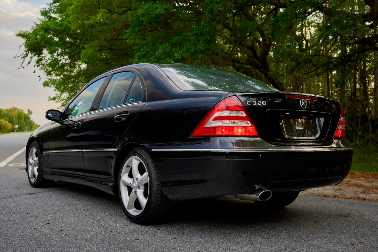 42k-Mile 2005 Mercedes-Benz C320 Sport For Sale | The MB Market