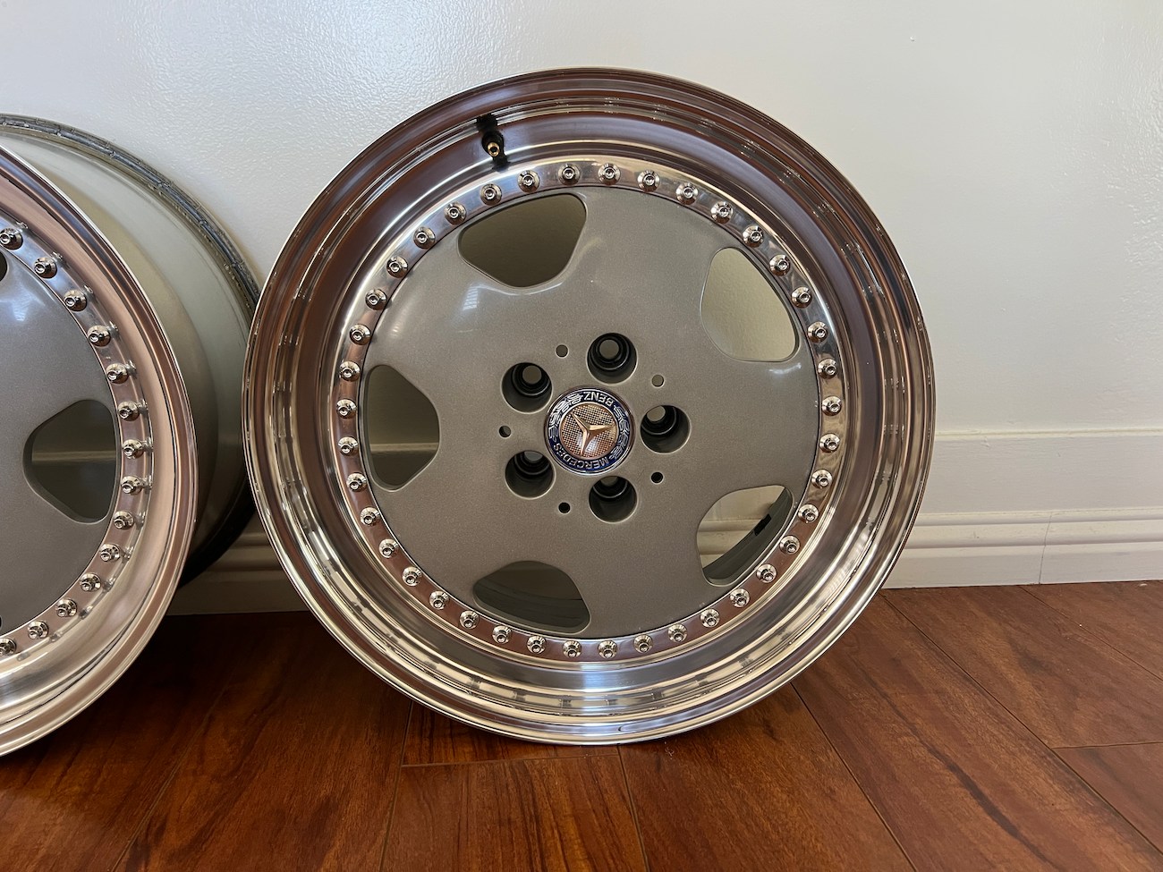 Axia Basic Rims Staggered 18