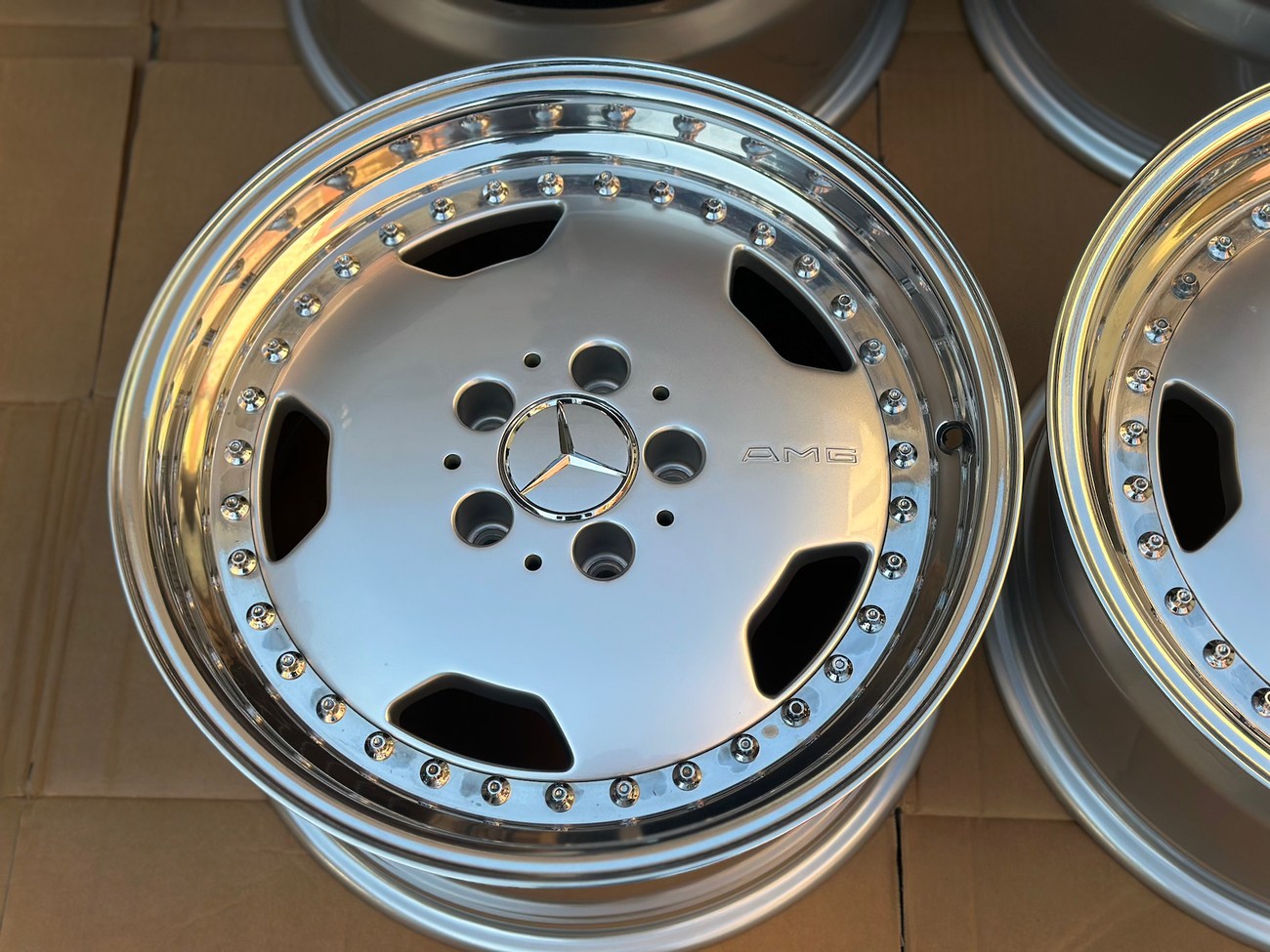 Staggered 3-piece 17