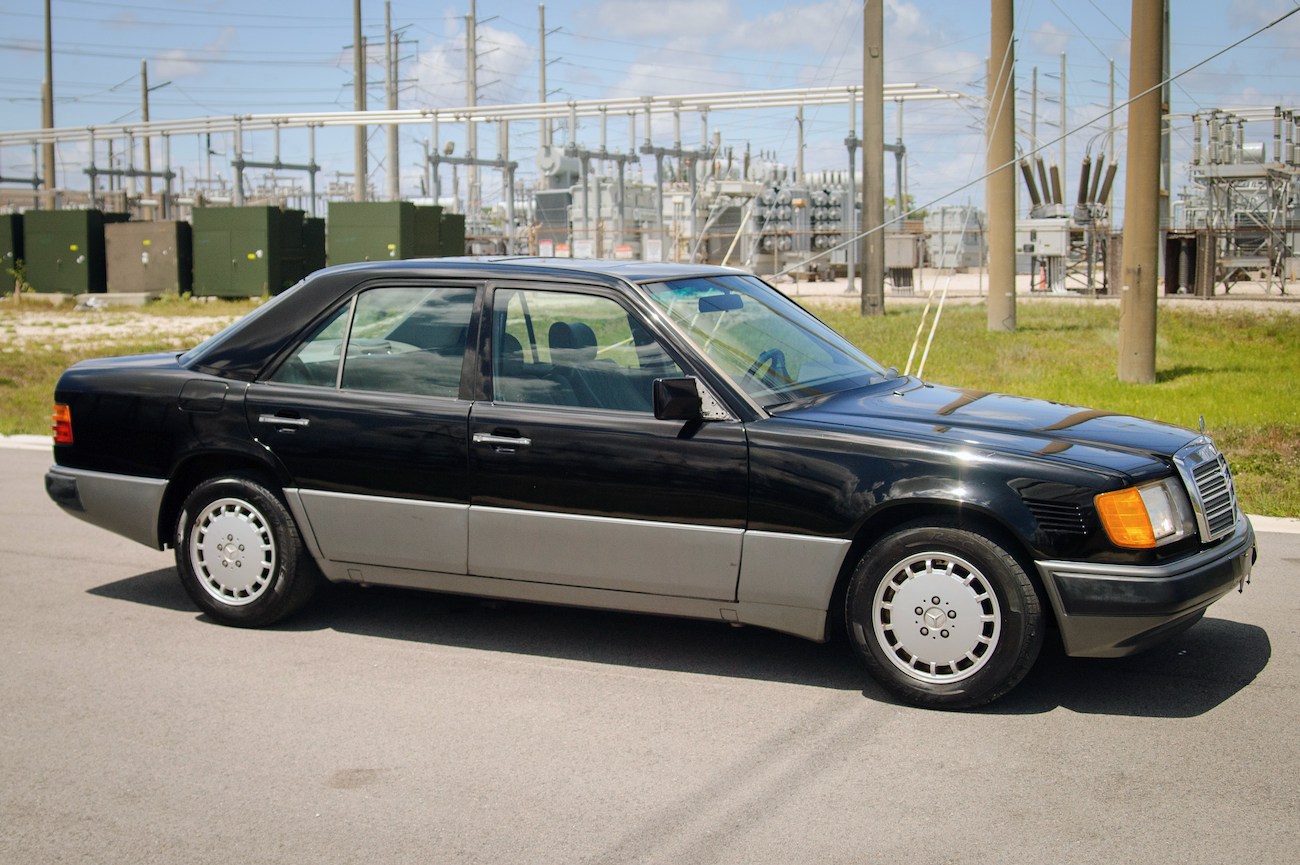 1992 Mercedes-Benz 300D For Sale | The MB Market