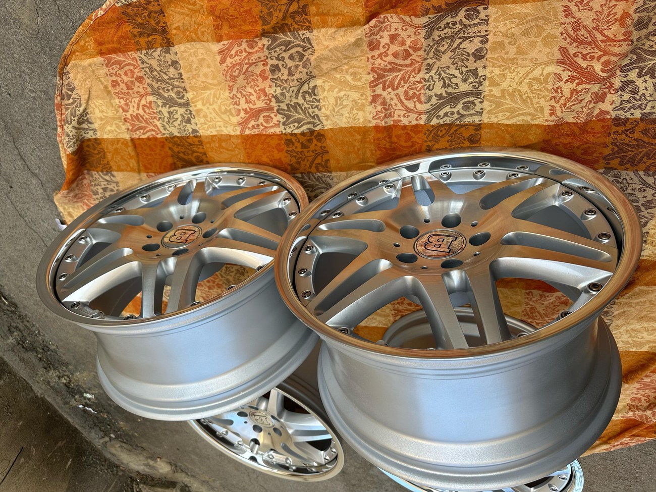 Authentic Staggered 18