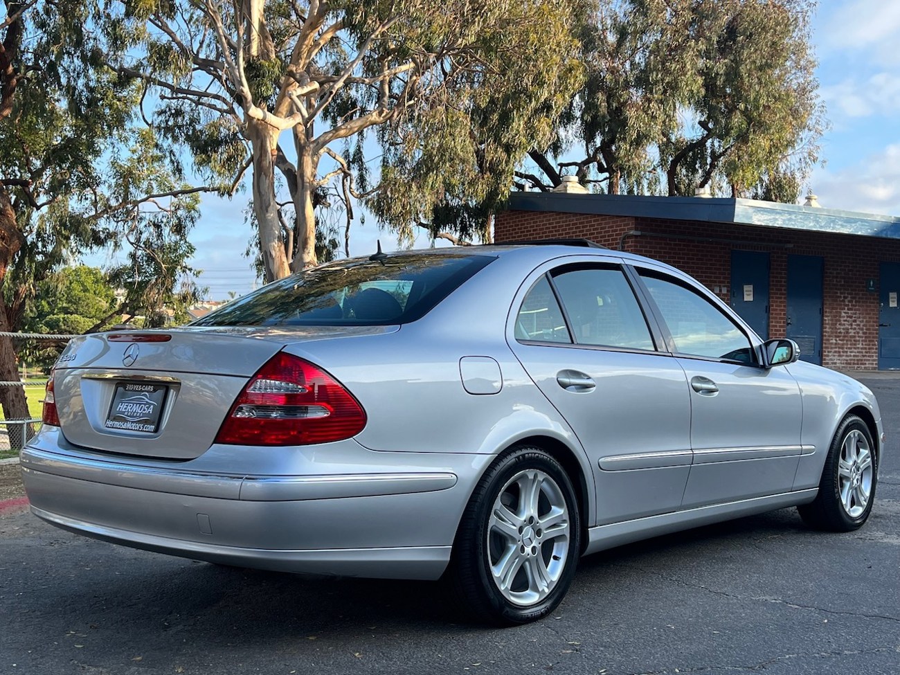 Extraordinary 2004 Mercedes E500 For Sale Gallery