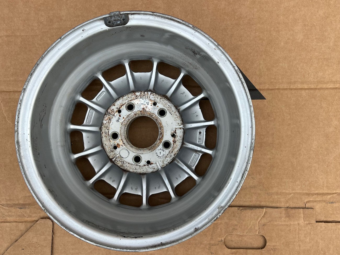 NO RESERVE: Authentic 14