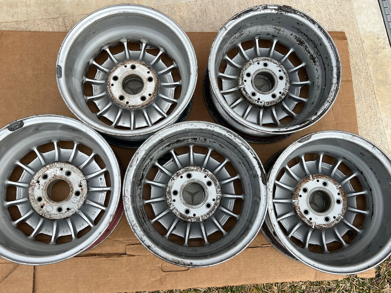 NO RESERVE: Authentic 14