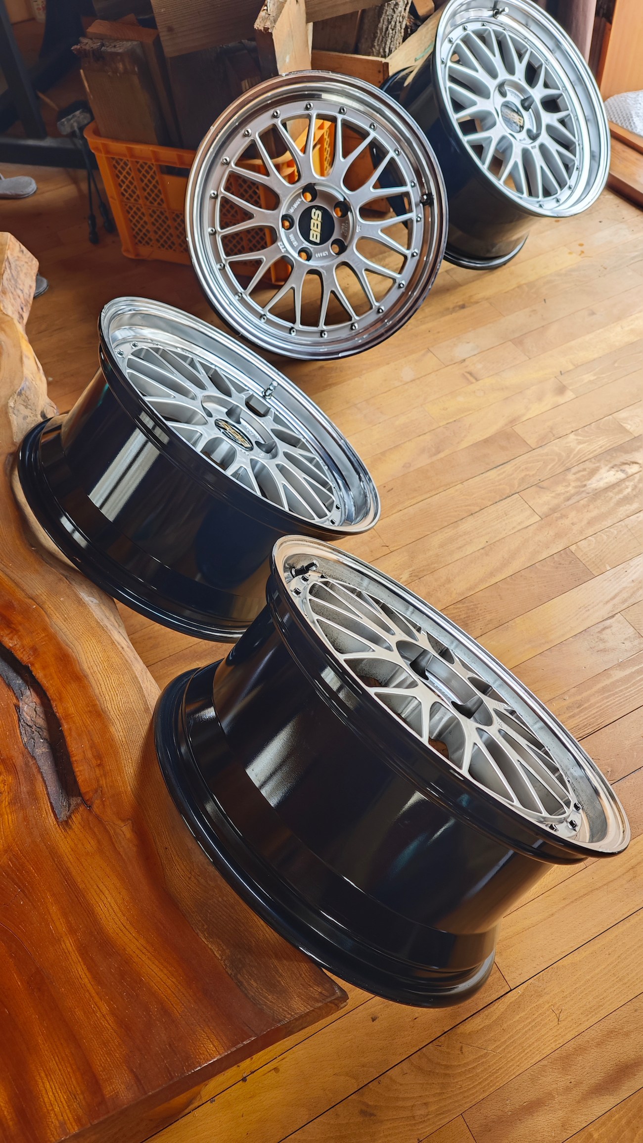 Staggered 2-Piece 18