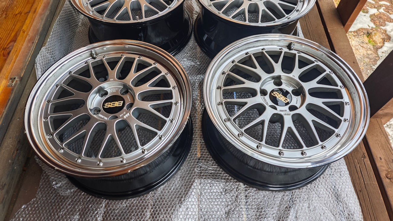 Staggered 2-Piece 18