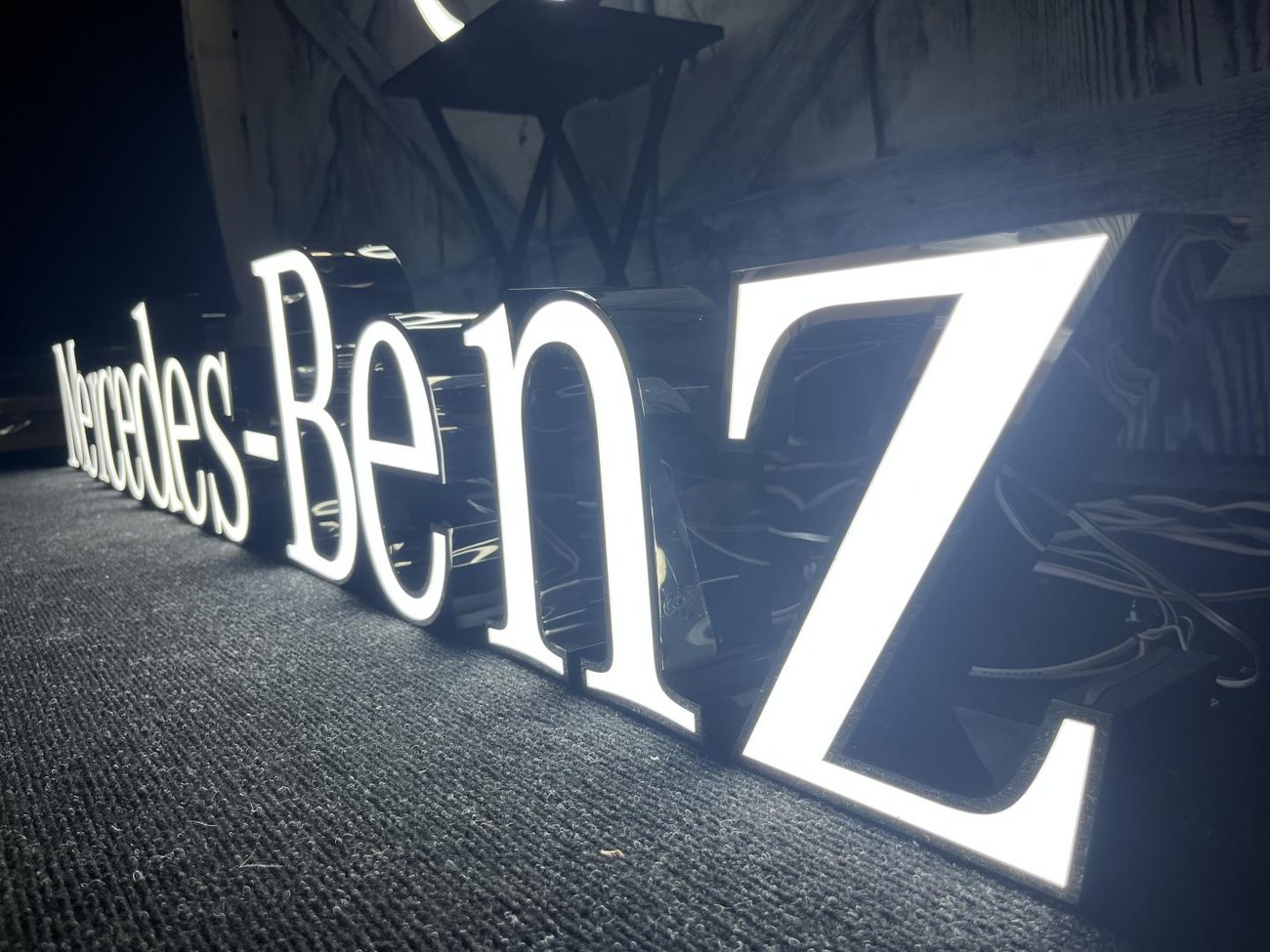 NO RESERVE: Original Mercedes-Benz Promotional Illuminated Sign For ...
