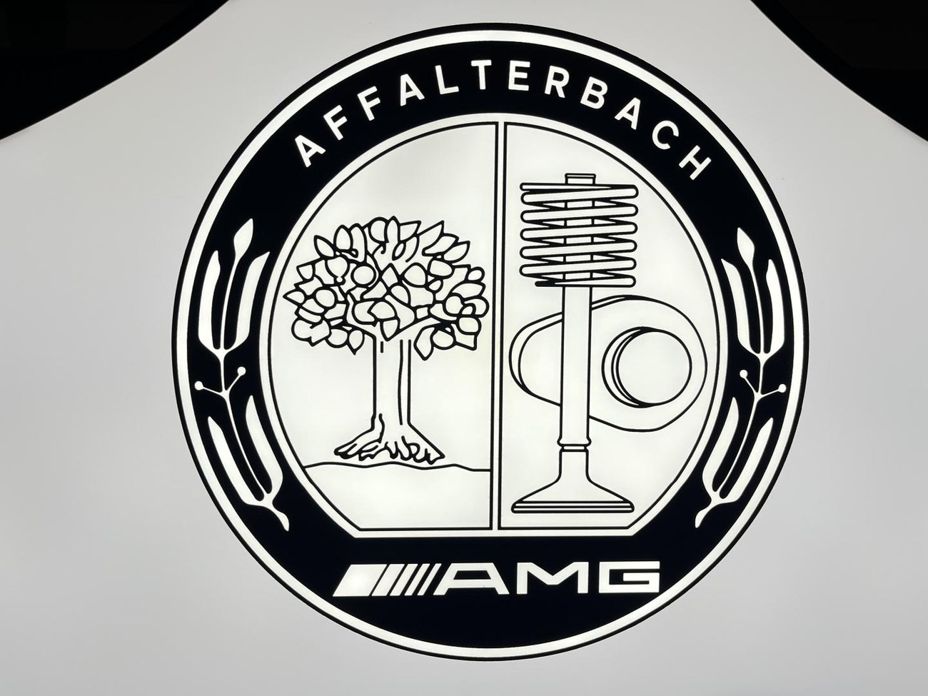 NO RESERVE: Original Mercedes-Benz/AMG Promotional Illuminated Sign For ...