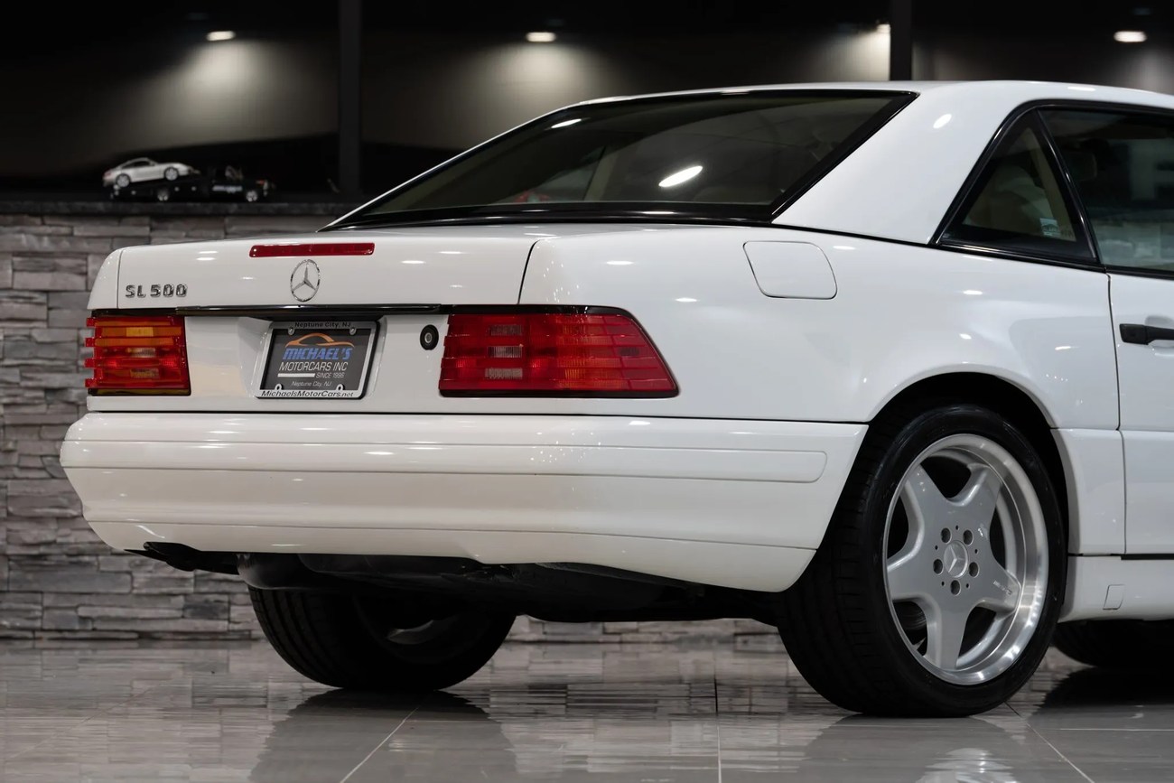 7k-Mile 1998 Mercedes-Benz SL500 For Sale | The MB Market