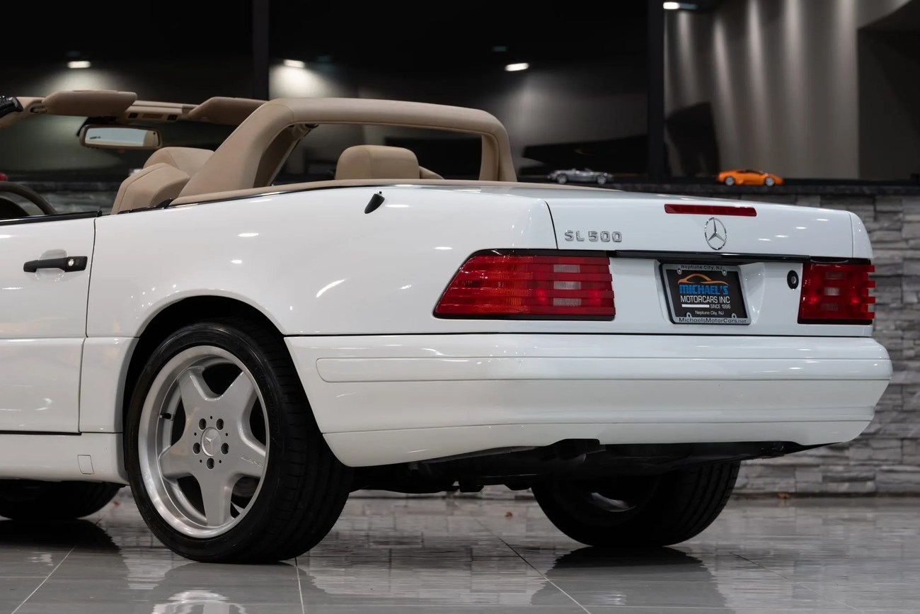 7k-Mile 1998 Mercedes-Benz SL500 For Sale | The MB Market