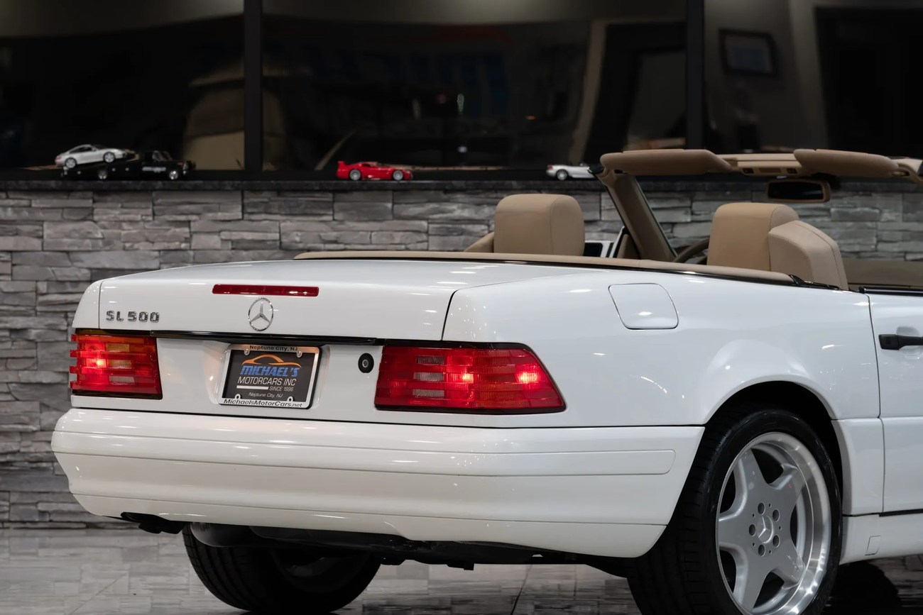 7k-Mile 1998 Mercedes-Benz SL500 For Sale | The MB Market