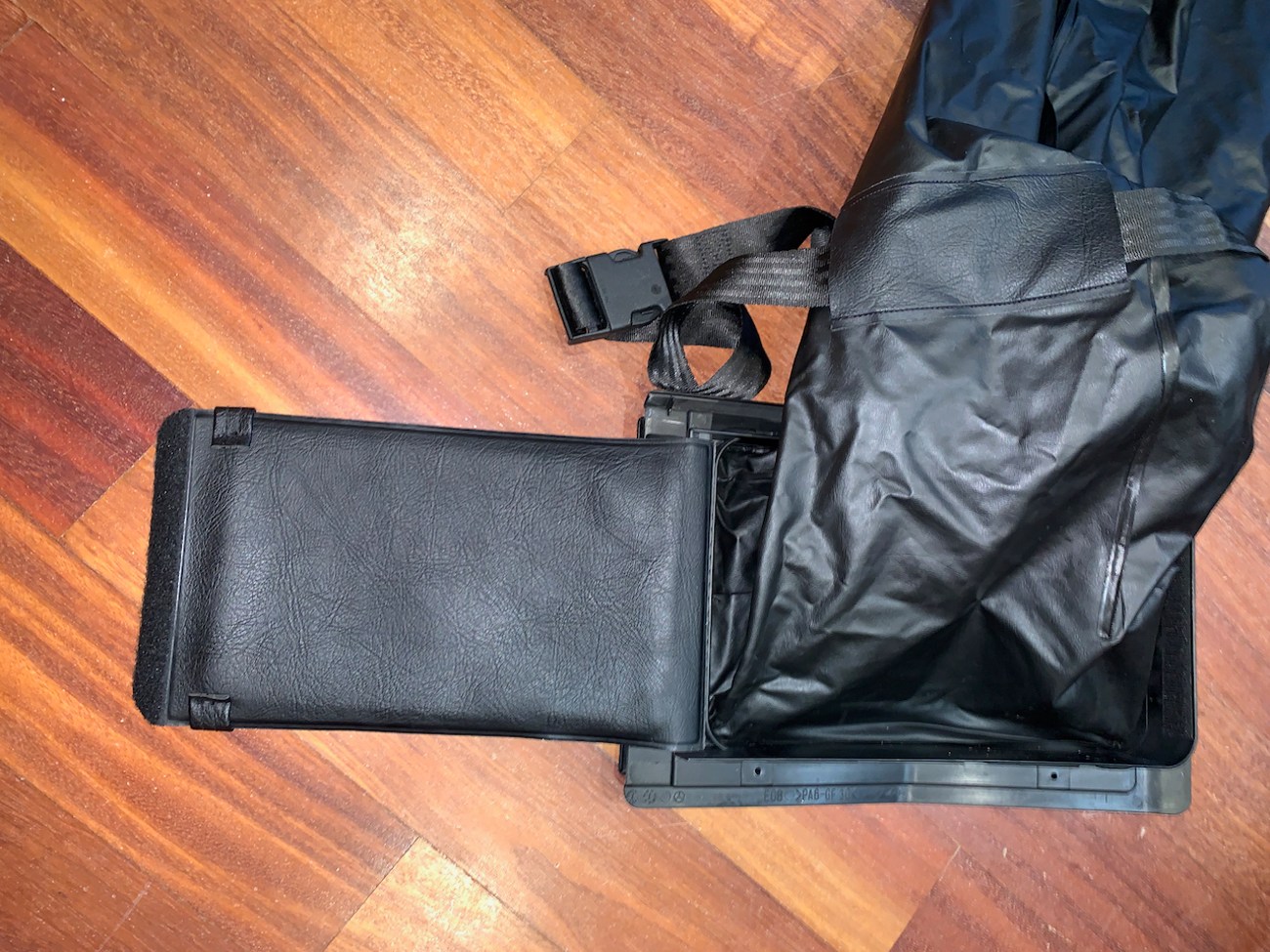 NO RESERVE OEM W202 CClass Ski Bag For Sale The MB Market