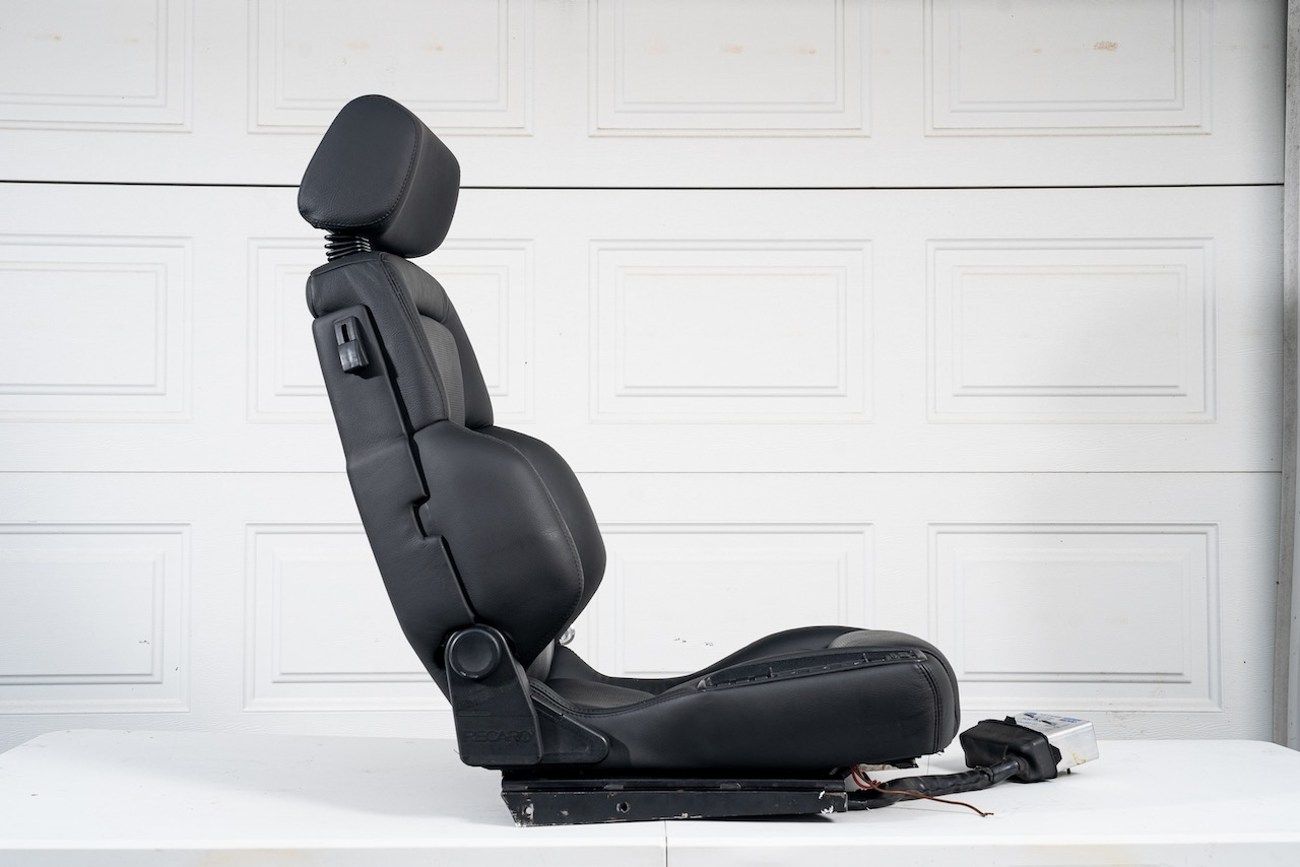 NO RESERVE Recaro CSE Seats w/Heat & Memory For Sale The MB Market