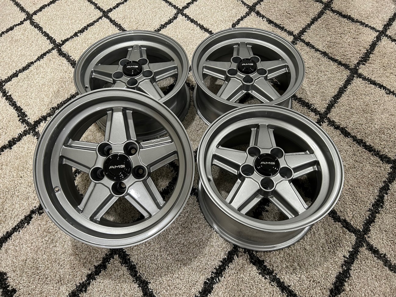 Ronal R9 Look Staggered 16