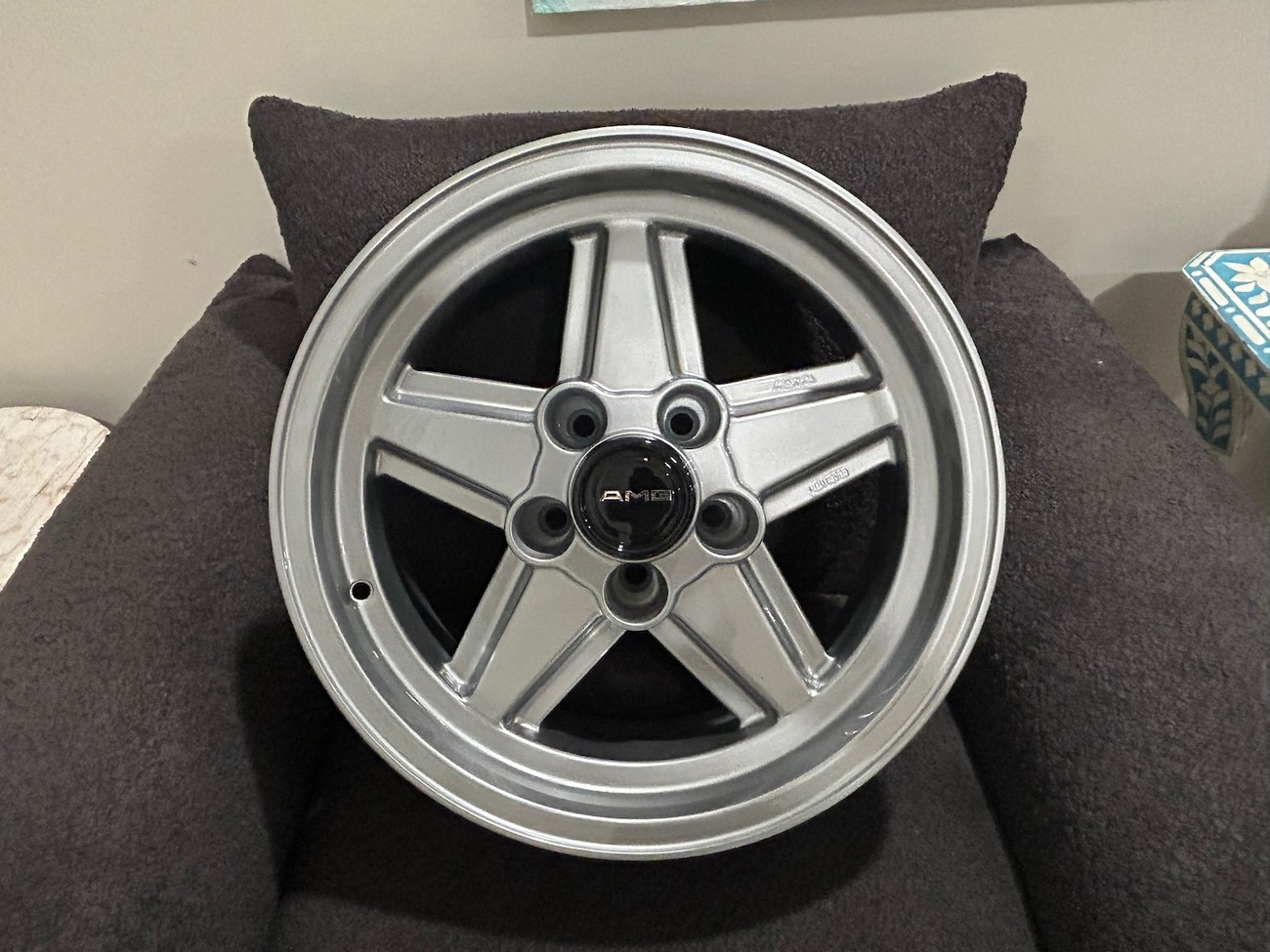 Ronal R9 Look Staggered 16