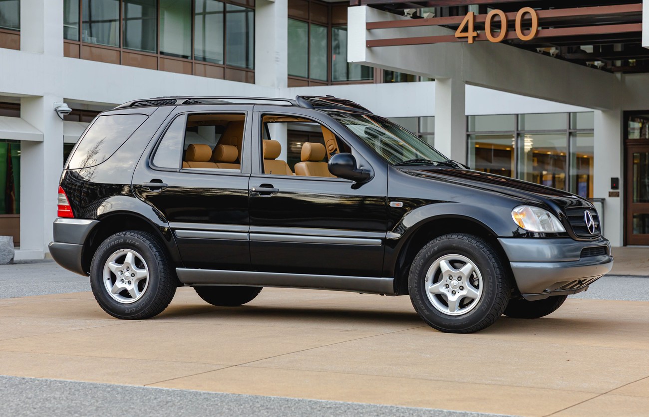 Mercededs Ml320 NO RESERVE: 1999 Mercedes-Benz ML320 w/53k Miles For Sale | The MB Market
