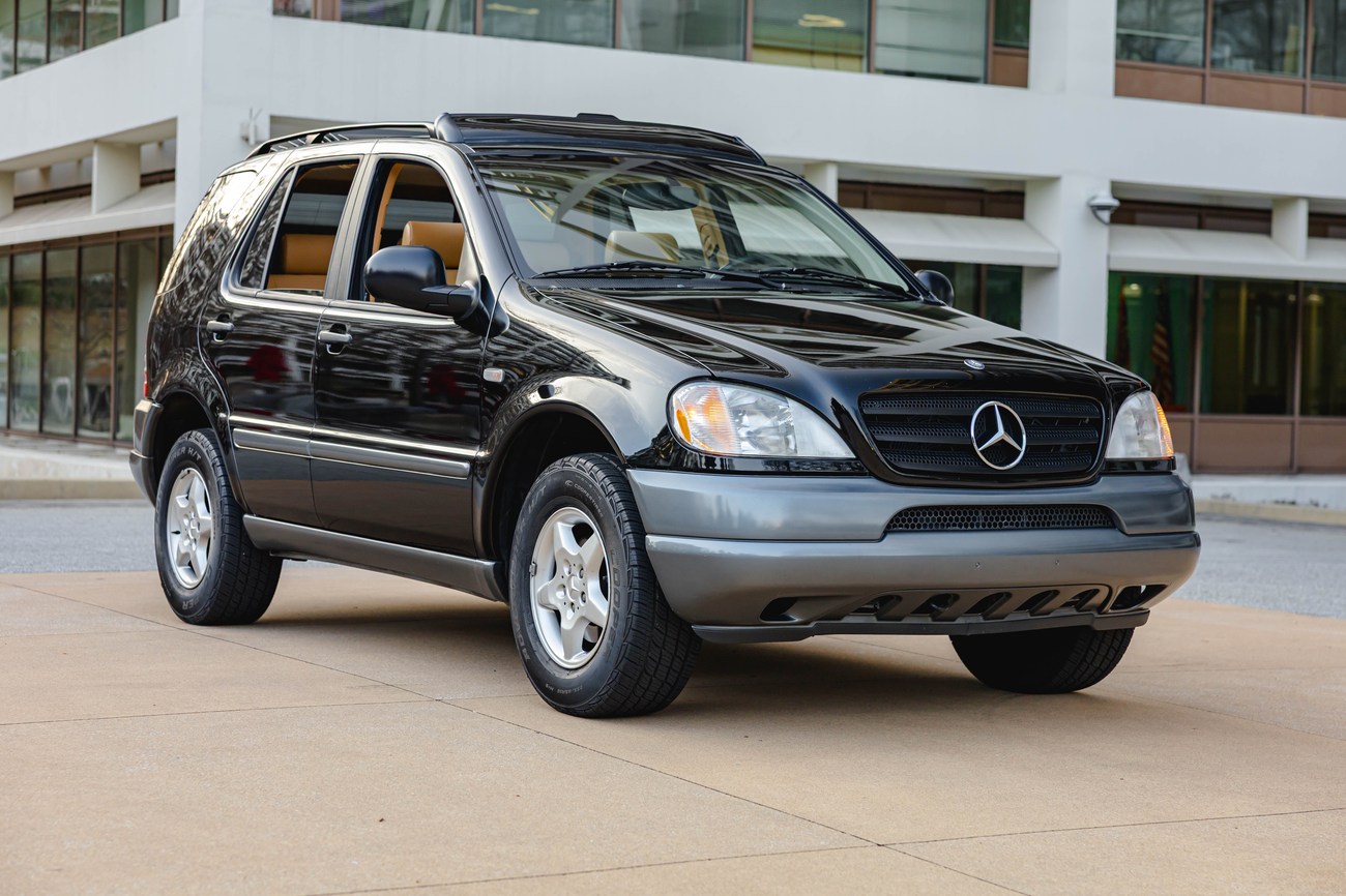 Mercededs Ml320 NO RESERVE: 1999 Mercedes-Benz ML320 w/53k Miles For Sale | The MB Market