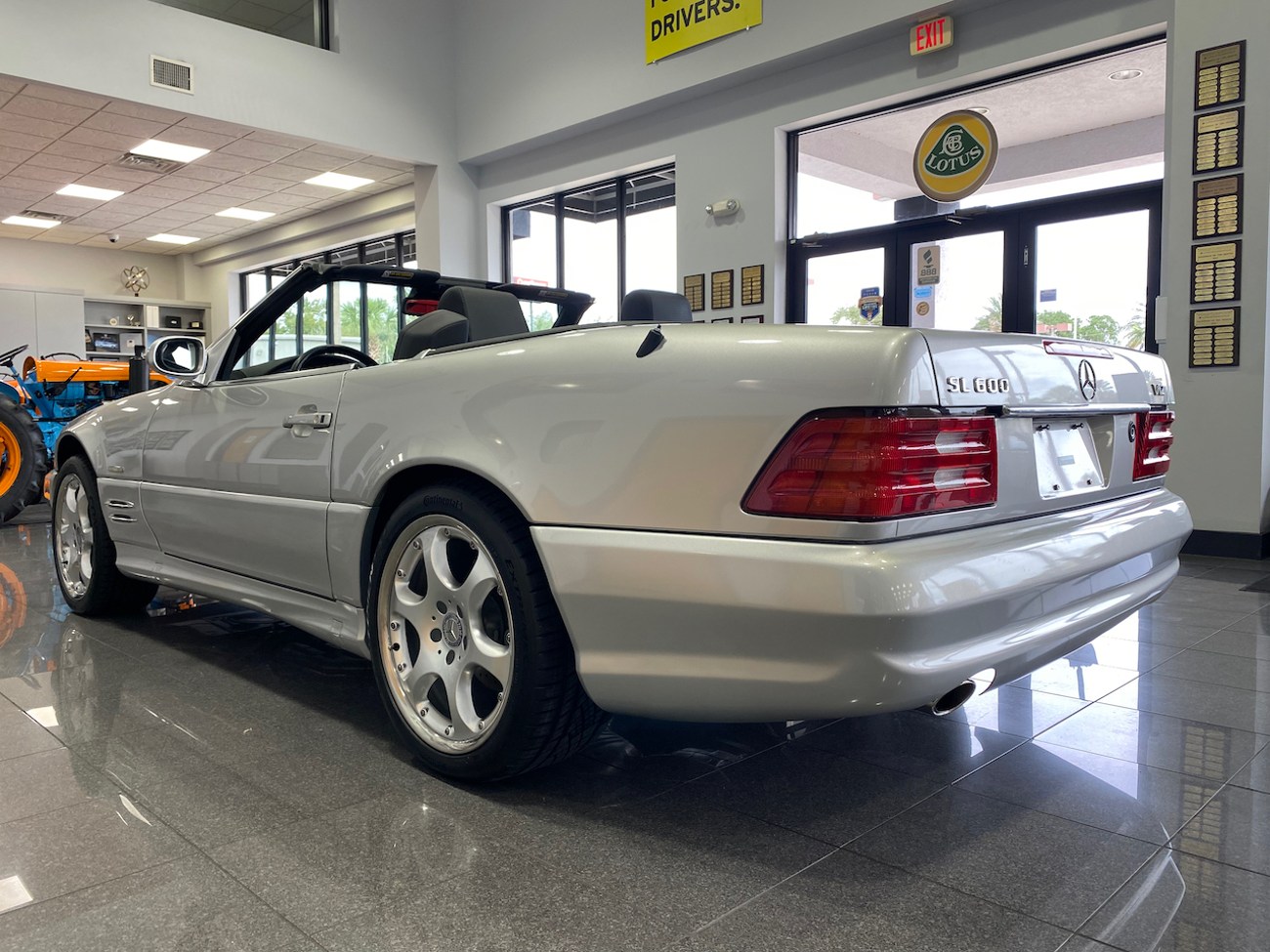 5k-Mile 2002 Mercedes-Benz SL600 Silver Arrow For Sale | The MB Market