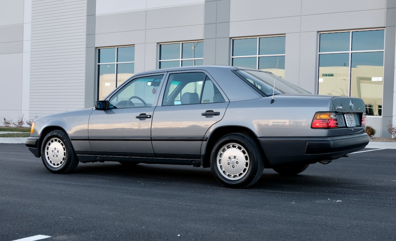 1988 Mercedes-Benz 260E w/26k Miles For Sale | The MB Market