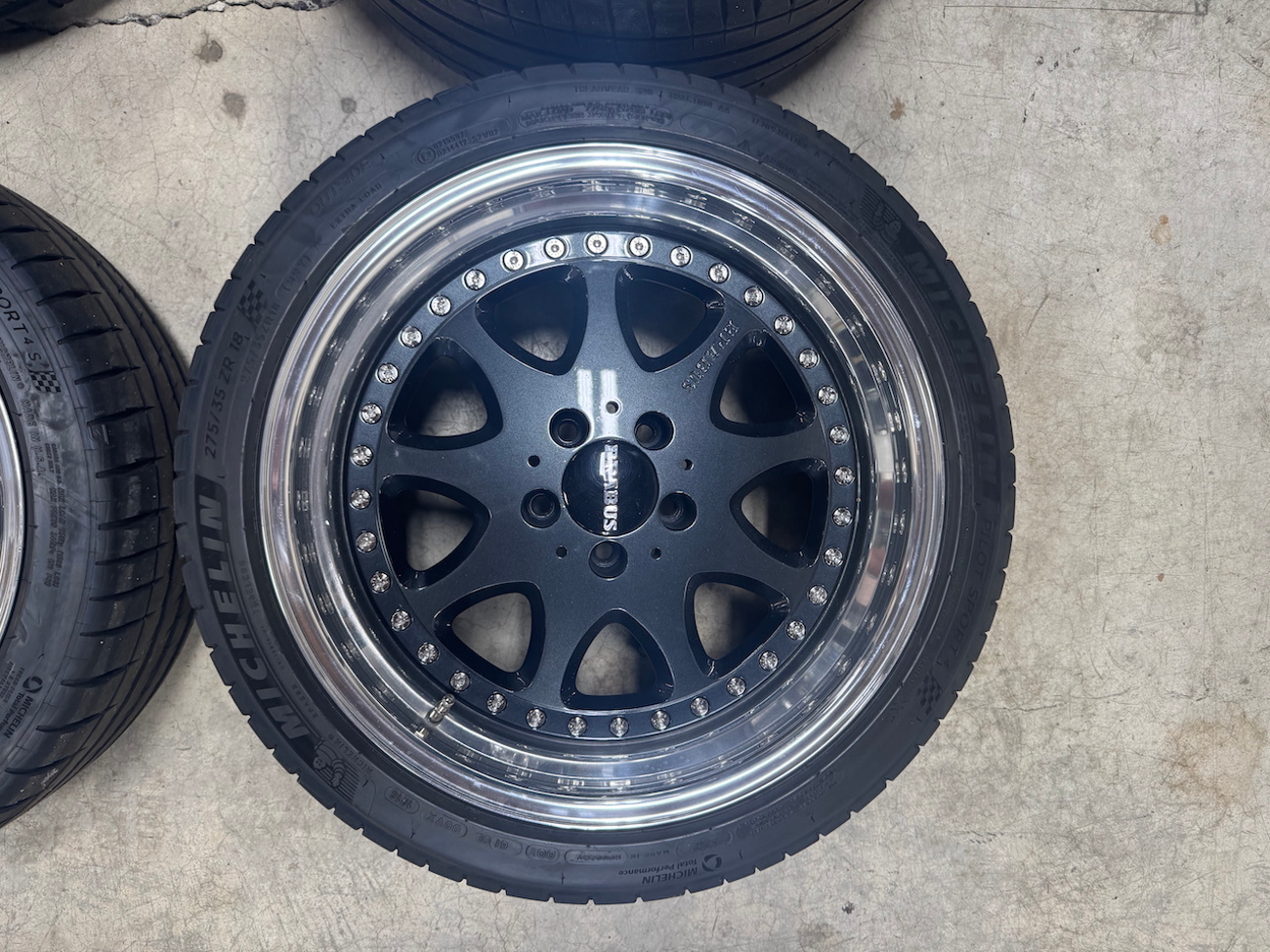 BRABUS 18インチ 225/40/18