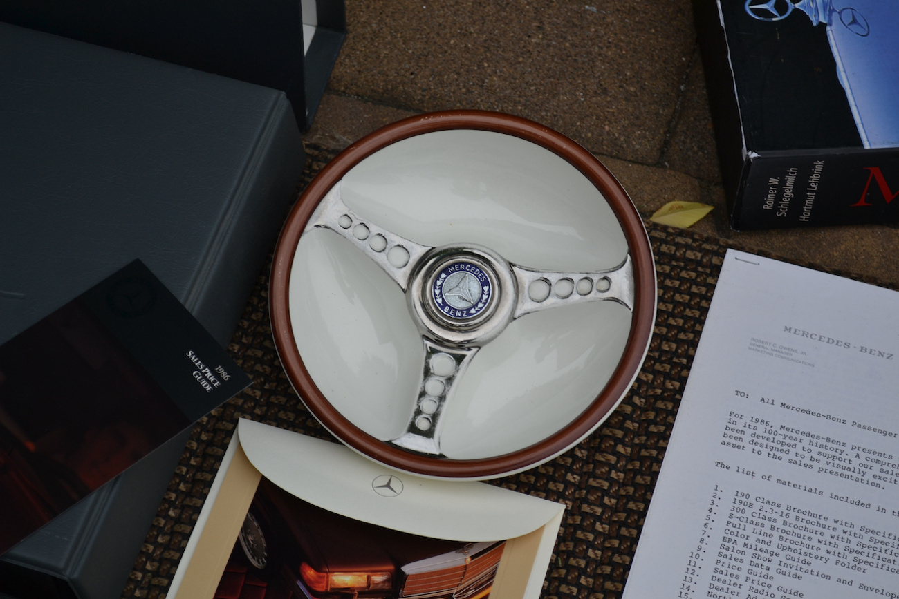 NO RESERVE: Collection of Mercedes-Benz Literature & Memorabilia