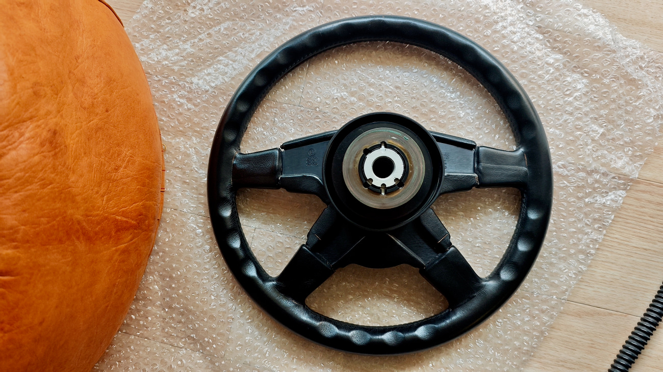 Premerger AMG Momo M38 Steering Wheel For Sale | The MB Market