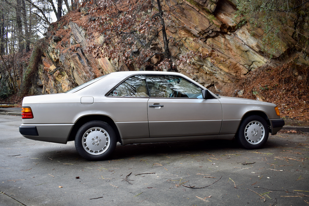 1988 Mercedes-Benz 300CE For Sale | The MB Market