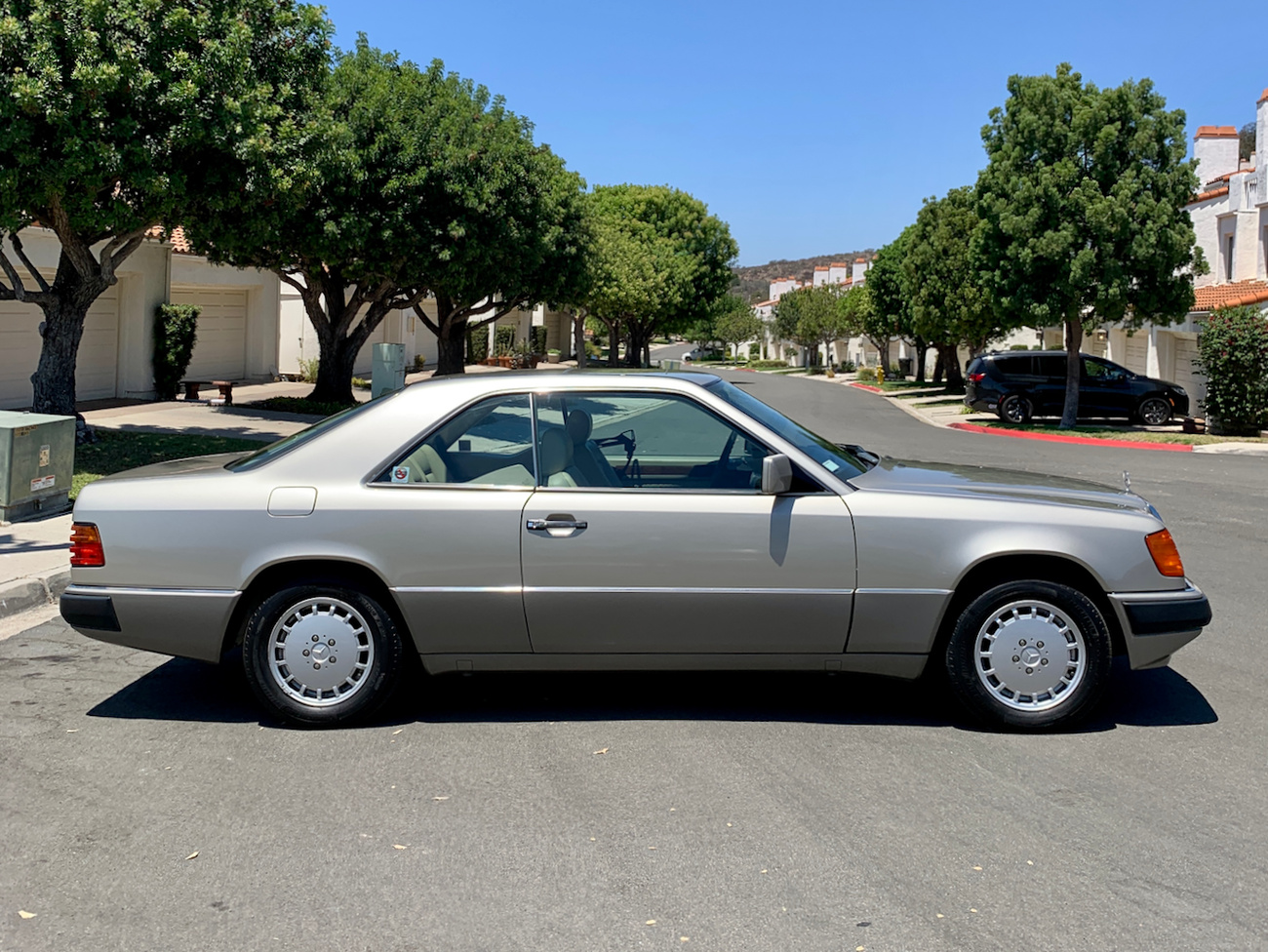 1992 Mercedes-Benz 300CE For Sale | The MB Market
