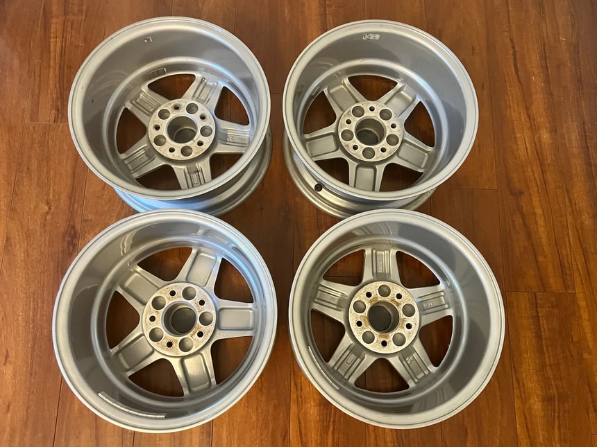 auction image