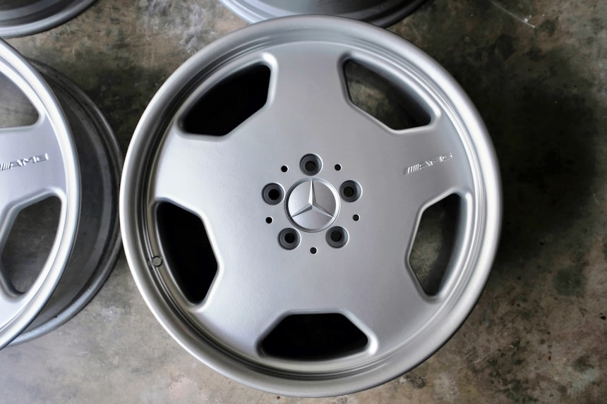 auction image
