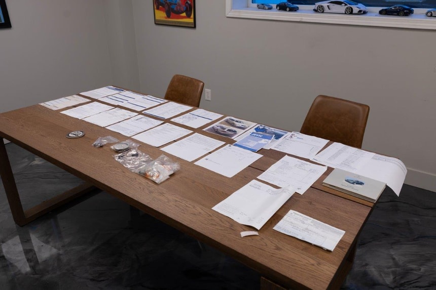 auction image