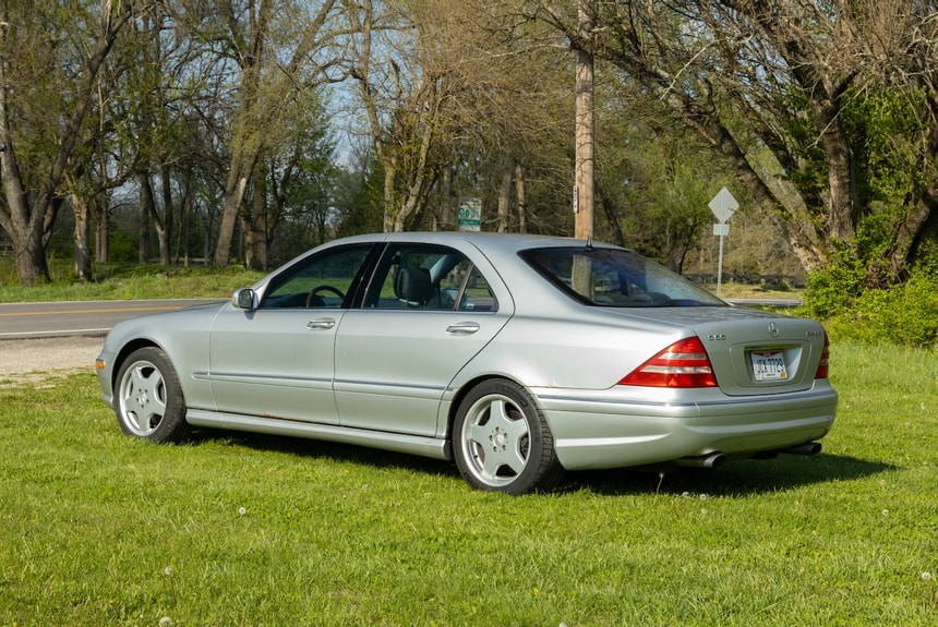 auction image