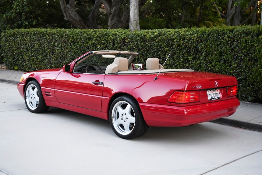 auction image