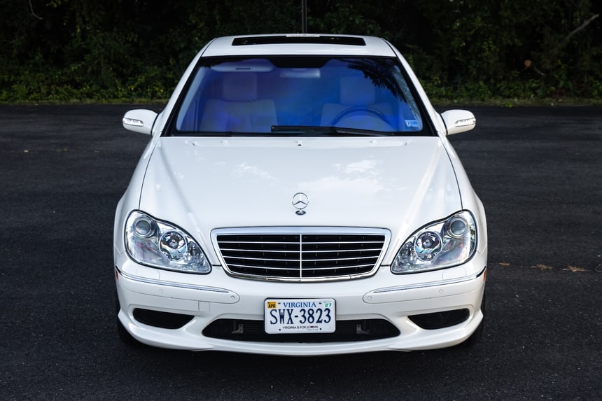 auction image
