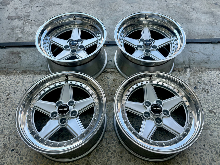 featured auction