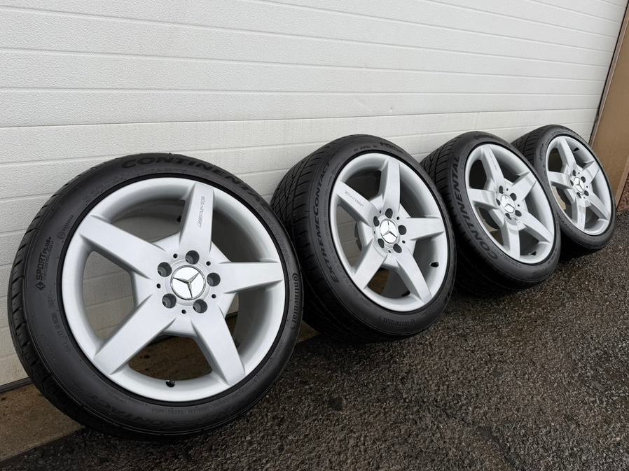 featured auction