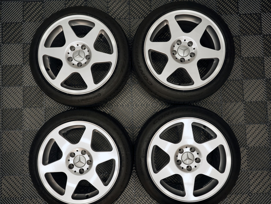 featured auction