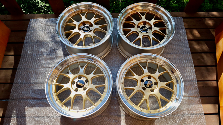 featured auction