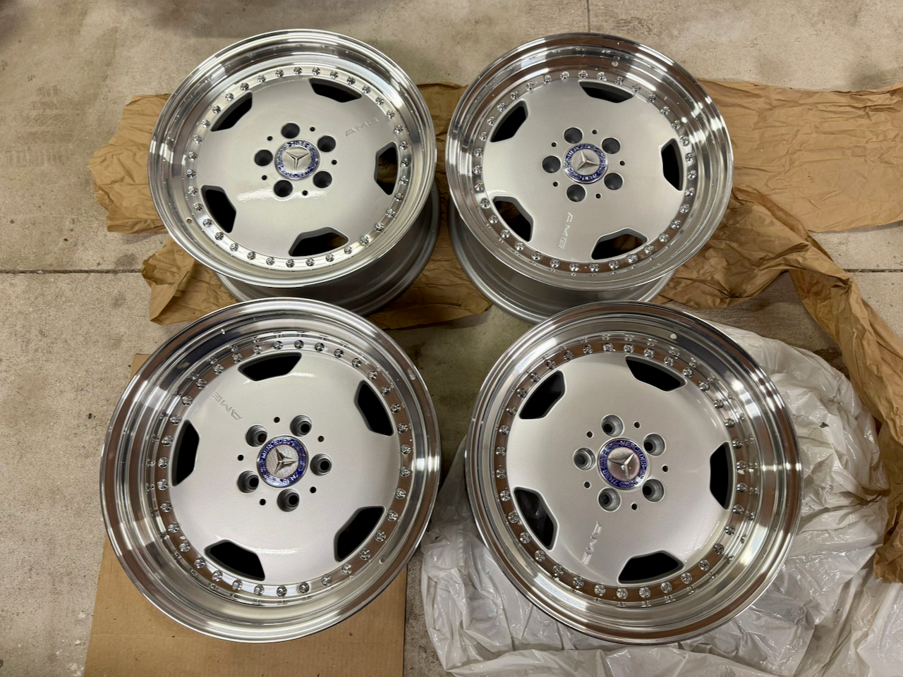 Staggered 3-piece 17