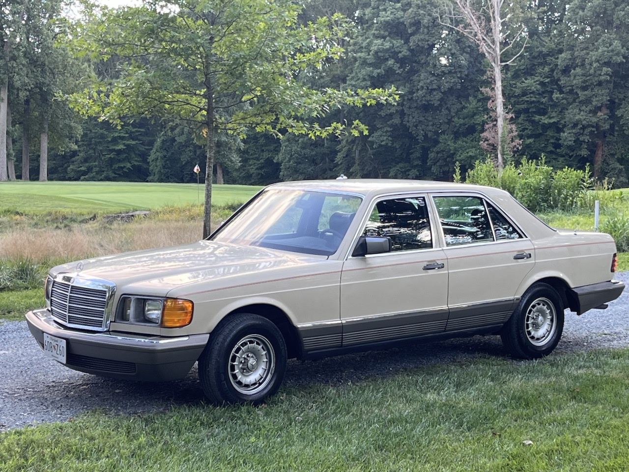 WDBCB20A3CB019869