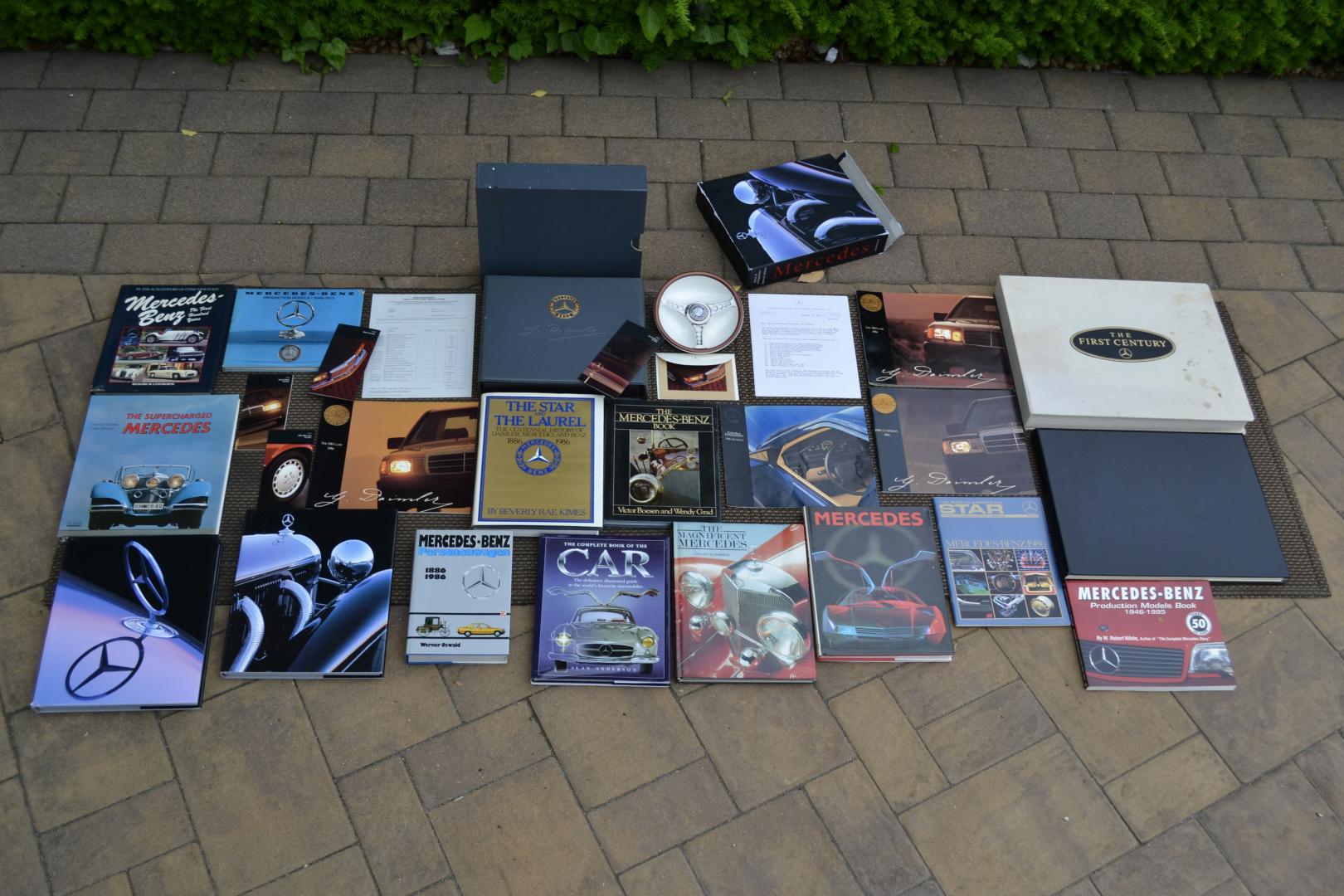 Mercedes-Benz 1886-1986 記念ボックス NO RESERVE: Collection of Mercedes-Benz Literature & Memorabilia