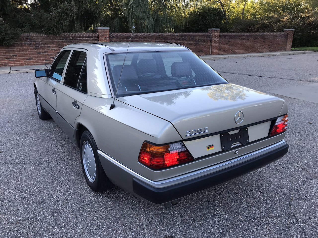 41k-Mile 1990 Mercedes-Benz 300E For Sale | The MB Market