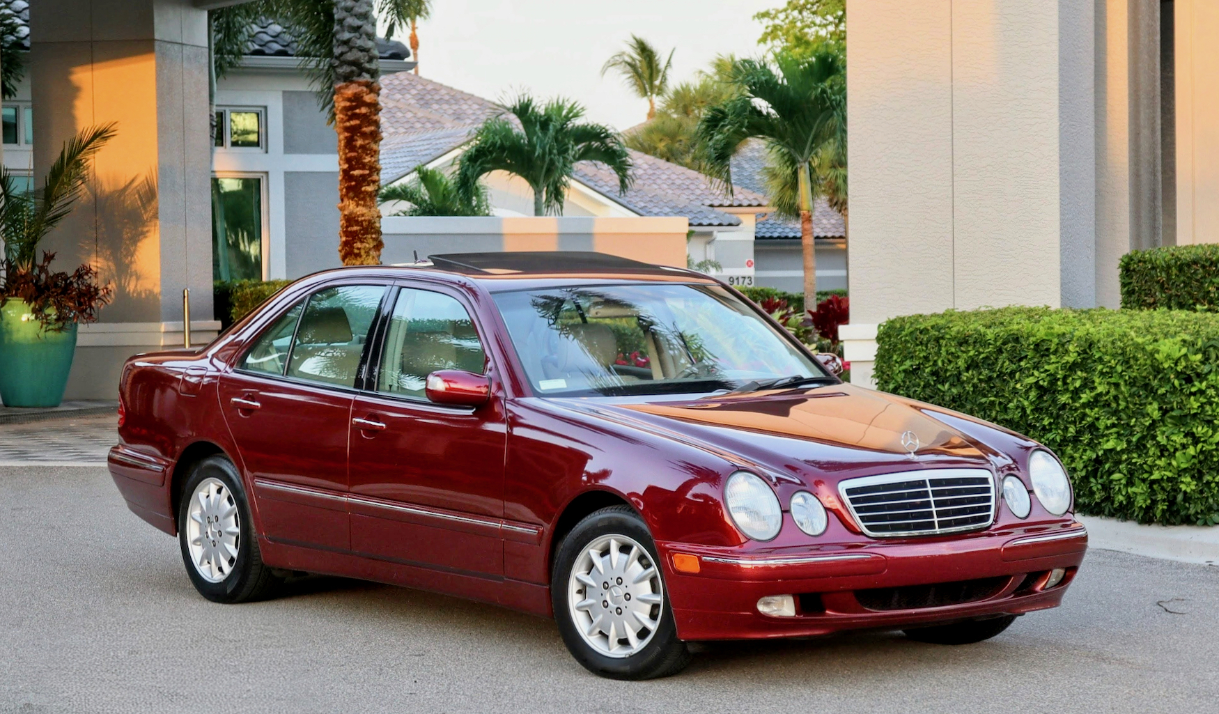 2000 Mercedes-Benz E-Class E320