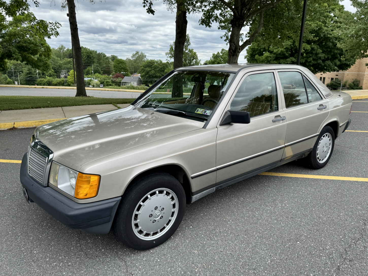 1986 Mercedes-Benz E-Class 190E